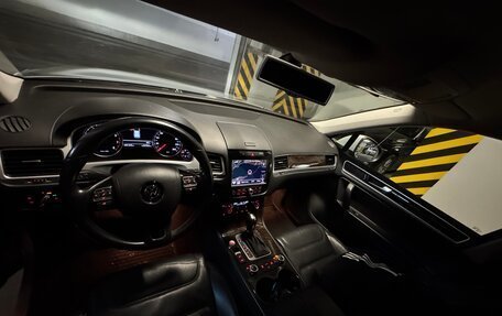 Volkswagen Touareg III, 2012 год, 1 390 000 рублей, 11 фотография