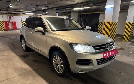Volkswagen Touareg III, 2012 год, 1 390 000 рублей, 14 фотография