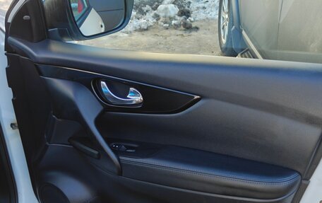 Nissan Qashqai, 2016 год, 1 600 000 рублей, 21 фотография