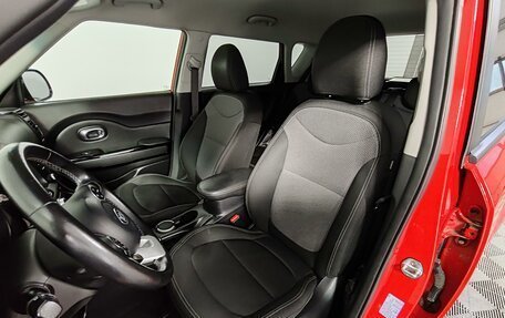 KIA Soul II рестайлинг, 2017 год, 1 679 000 рублей, 20 фотография