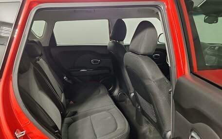 KIA Soul II рестайлинг, 2017 год, 1 679 000 рублей, 24 фотография