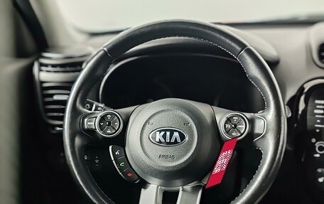 KIA Soul II рестайлинг, 2017 год, 1 679 000 рублей, 25 фотография