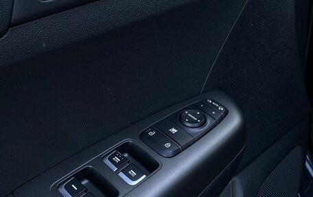 KIA Sportage IV рестайлинг, 2021 год, 2 499 000 рублей, 20 фотография