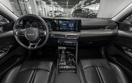 KIA K5, 2023 год, 3 140 000 рублей, 8 фотография