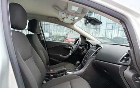 Opel Astra J, 2013 год, 820 000 рублей, 15 фотография