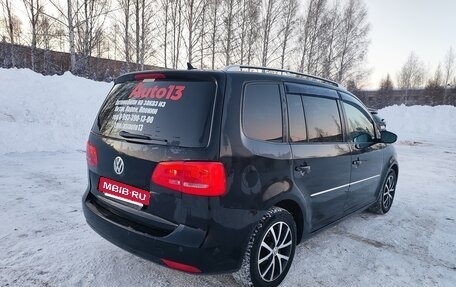 Volkswagen Touran III, 2015 год, 1 130 000 рублей, 7 фотография