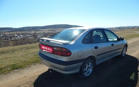 Renault Laguna II, 2001 год, 325 000 рублей, 4 фотография