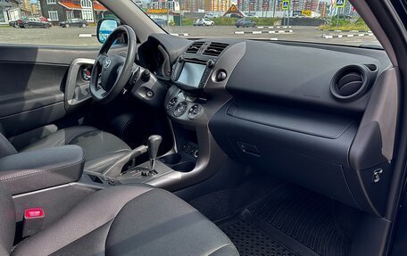 Toyota RAV4, 2011 год, 1 650 000 рублей, 8 фотография