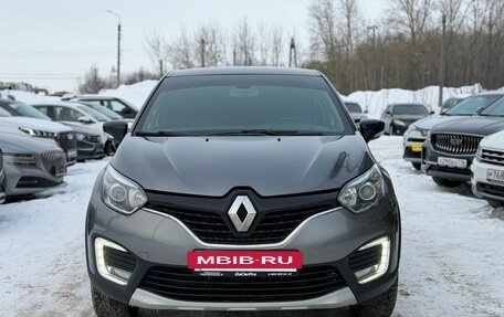 Renault Kaptur I рестайлинг, 2019 год, 1 750 000 рублей, 2 фотография