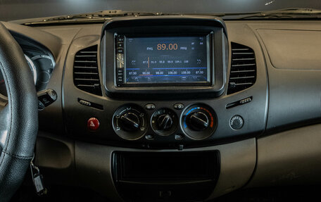 Mitsubishi L200 IV рестайлинг, 2013 год, 1 549 000 рублей, 7 фотография