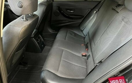 BMW 3 серия, 2015 год, 2 472 500 рублей, 15 фотография