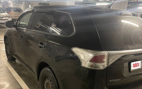 Mitsubishi Outlander III рестайлинг 3, 2012 год, 1 500 000 рублей, 6 фотография