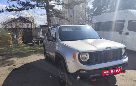 Jeep Renegade I рестайлинг, 2021 год, 2 100 000 рублей, 4 фотография