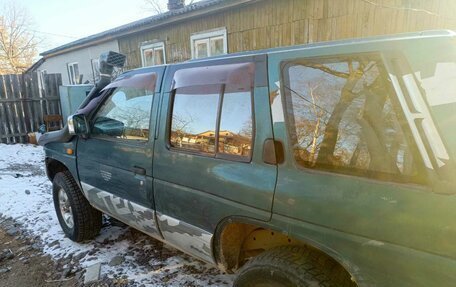 Nissan Terrano II рестайлинг, 1990 год, 450 000 рублей, 9 фотография