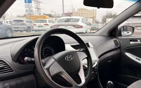 Hyundai Solaris II рестайлинг, 2011 год, 749 900 рублей, 5 фотография