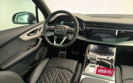 Audi Q7, 2025 год, 25 фотография