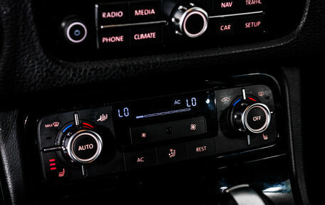 Volkswagen Touareg III, 2010 год, 1 550 000 рублей, 15 фотография