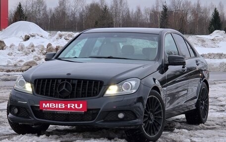 Mercedes-Benz C-Класс, 2011 год, 9 фотография