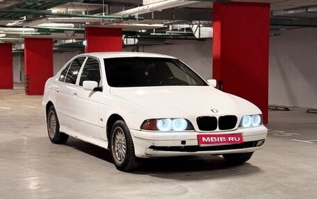 BMW 5 серия, 1998 год, 340 000 рублей, 1 фотография