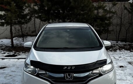 Honda Fit III, 2015 год, 1 045 000 рублей, 1 фотография