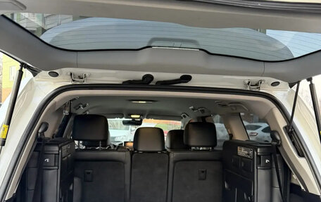 Toyota Land Cruiser 200, 2016 год, 4 250 000 рублей, 8 фотография