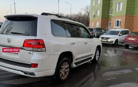 Toyota Land Cruiser 200, 2016 год, 4 250 000 рублей, 6 фотография
