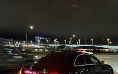 Mercedes-Benz E-Класс, 2017 год, 3 600 000 рублей, 4 фотография