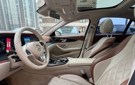 Mercedes-Benz E-Класс, 2017 год, 3 600 000 рублей, 12 фотография