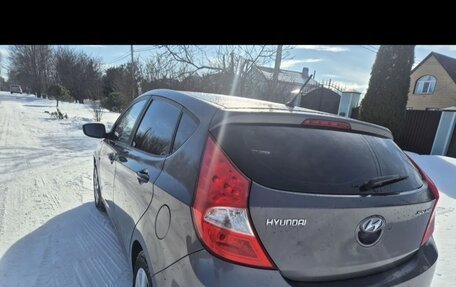 Hyundai Solaris II рестайлинг, 2013 год, 790 000 рублей, 6 фотография