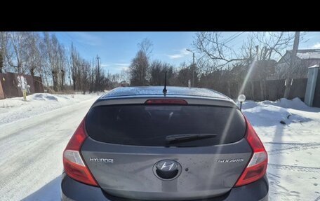 Hyundai Solaris II рестайлинг, 2013 год, 790 000 рублей, 5 фотография