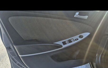 Hyundai Solaris II рестайлинг, 2013 год, 790 000 рублей, 9 фотография