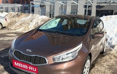KIA cee'd III, 2012 год, 1 150 000 рублей, 2 фотография