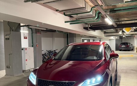 Lexus RX IV рестайлинг, 2021 год, 6 490 000 рублей, 9 фотография