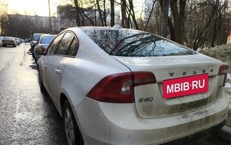 Volvo S60 III, 2011 год, 800 000 рублей, 3 фотография