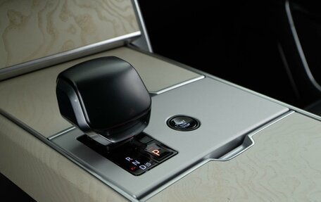 Land Rover Range Rover IV рестайлинг, 2024 год, 30 577 076 рублей, 25 фотография