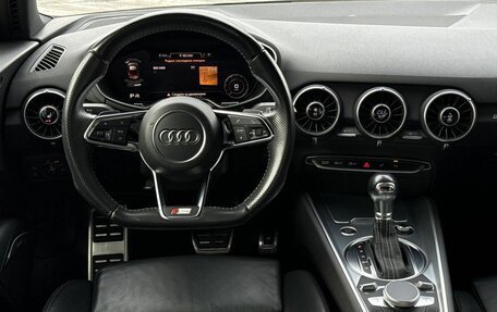 Audi TT, 2015 год, 2 990 000 рублей, 14 фотография