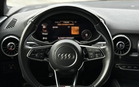 Audi TT, 2015 год, 2 990 000 рублей, 15 фотография