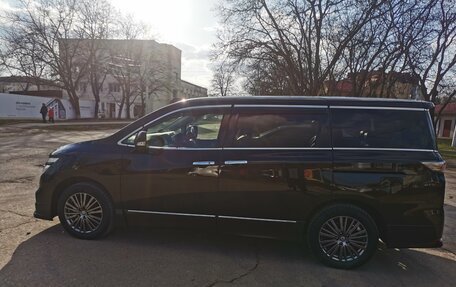 Nissan Elgrand III, 2020 год, 3 600 000 рублей, 3 фотография
