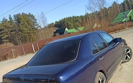 Mercedes-Benz E-Класс, 1997 год, 330 000 рублей, 7 фотография