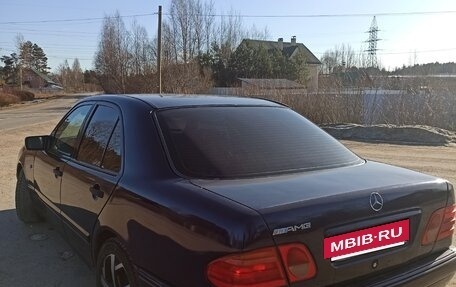 Mercedes-Benz E-Класс, 1997 год, 330 000 рублей, 4 фотография