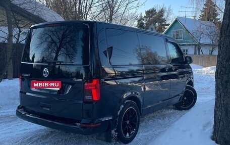 Volkswagen Caravelle T6 рестайлинг, 2021 год, 4 750 000 рублей, 3 фотография