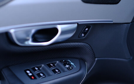 Volvo XC90 II рестайлинг, 2019 год, 5 200 000 рублей, 7 фотография