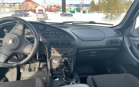 Chevrolet Niva I рестайлинг, 2015 год, 690 000 рублей, 17 фотография