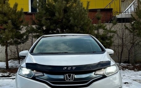 Honda Fit III, 2015 год, 1 045 000 рублей, 2 фотография