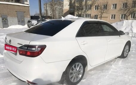 Toyota Camry, 2015 год, 1 950 000 рублей, 4 фотография