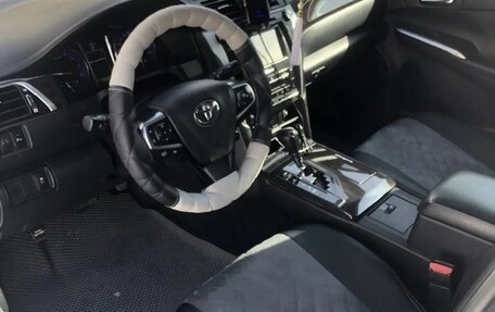 Toyota Camry, 2015 год, 1 950 000 рублей, 14 фотография