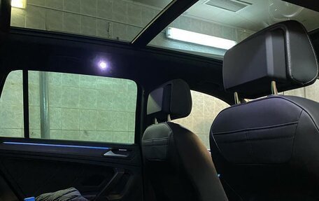 Volkswagen Tiguan II, 2021 год, 4 300 000 рублей, 10 фотография