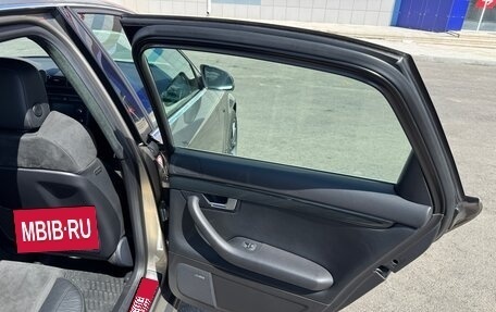 Audi A4, 2004 год, 2 350 000 рублей, 23 фотография