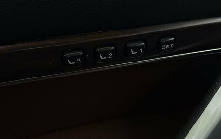 Toyota Land Cruiser 200, 2020 год, 8 690 000 рублей, 30 фотография