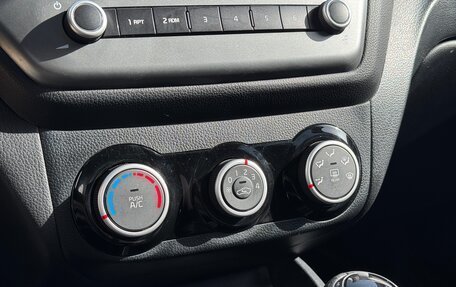 KIA Rio III рестайлинг, 2016 год, 1 199 000 рублей, 15 фотография